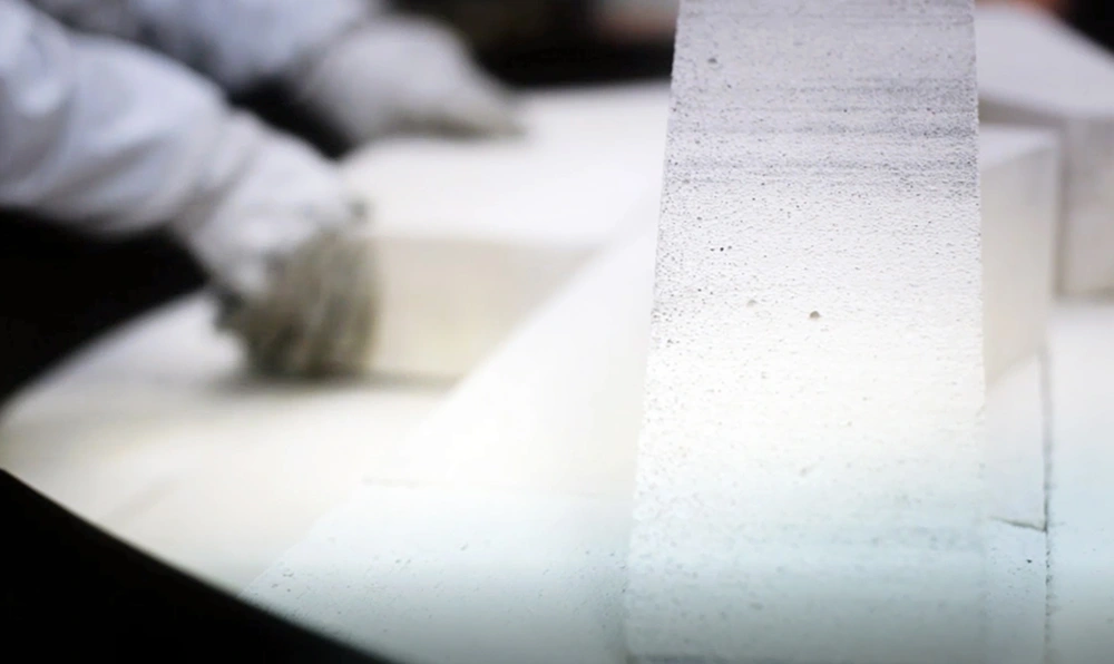 Produzione di forni professionali con piano monoblocco refrattario